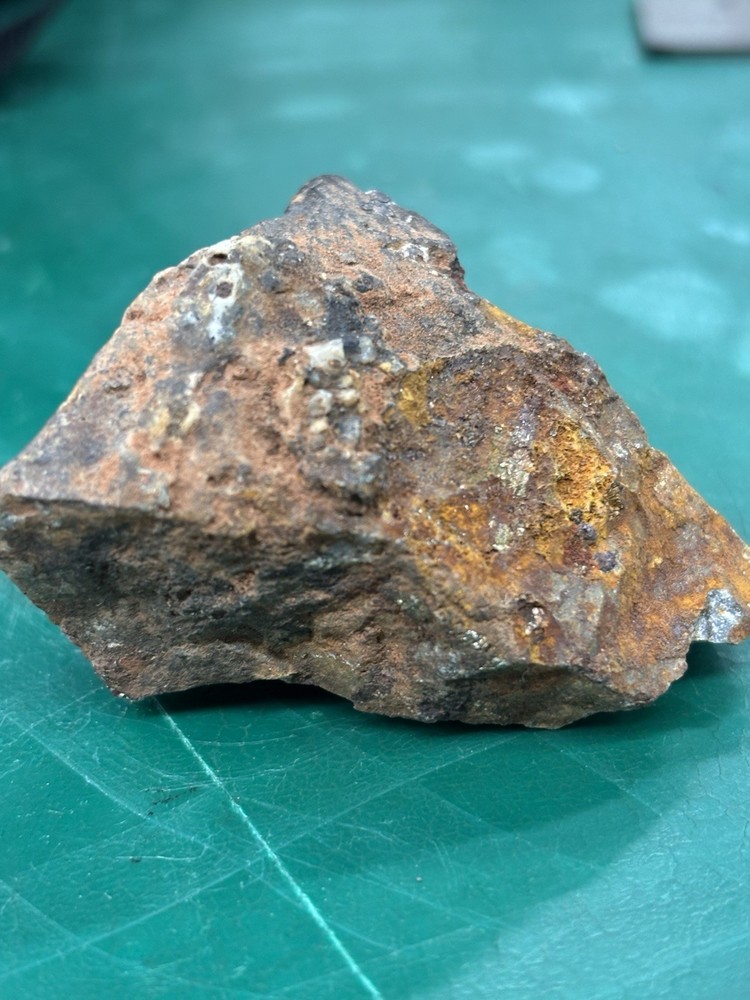 az rich gold ore specimen