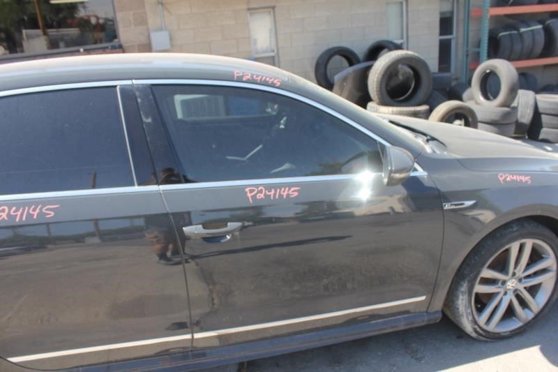 PASSAT 2017 Camera/Projector 601856