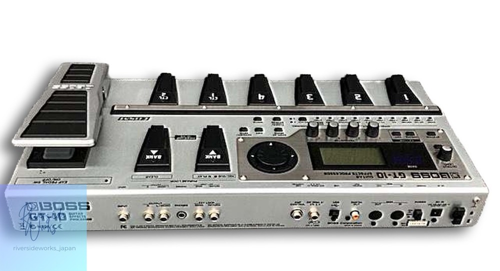 BOSS Multi-Effects Processor GT-10