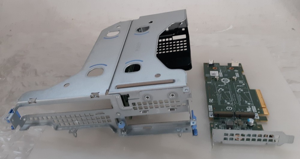 Dell EMC Bundle 061F54 Dual M.2 BOSS Boot controller + Riser Card Assembly