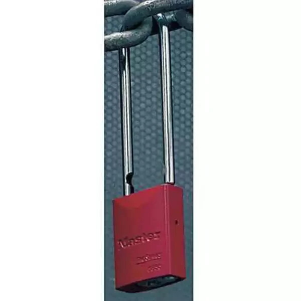 Master Lock 6835KALTRED 3'' Shackle Padlock