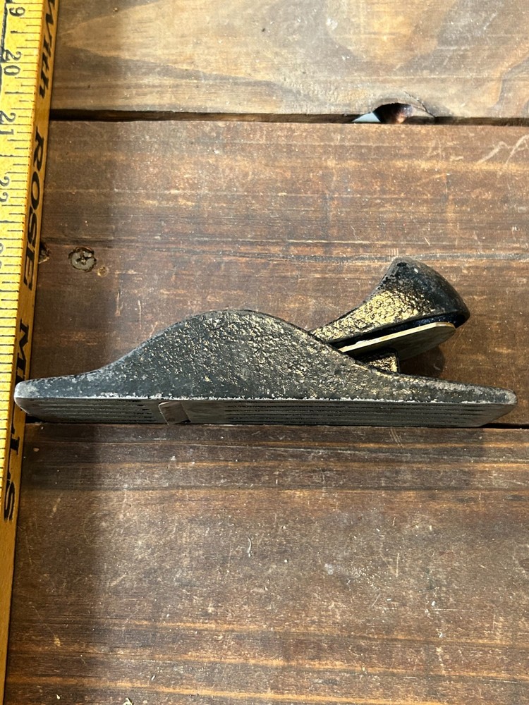 Vintage Unbranded Wood Plane