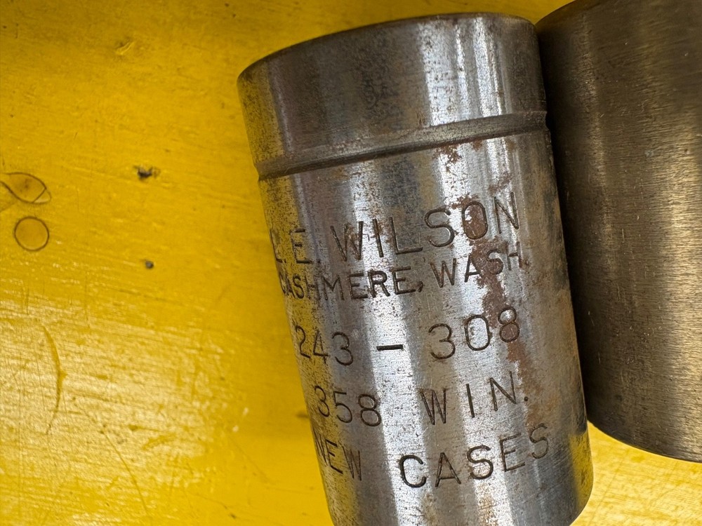 Display box Wilson Tools Gages Accurate Uniform Handload Ammo Vintage reloading