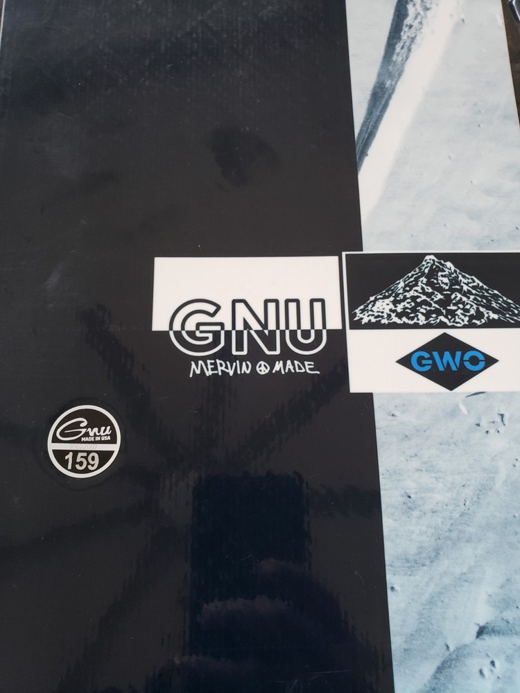 GNU GWO 159cm Mervin Made Snowboard