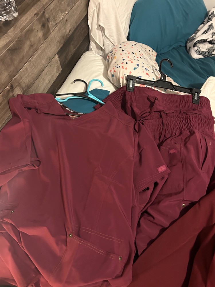 scrub sets women