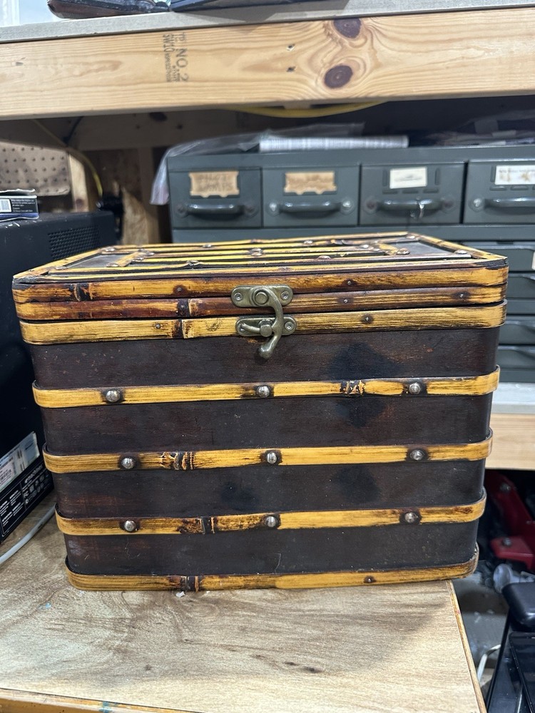 Vintage Chinese Chest