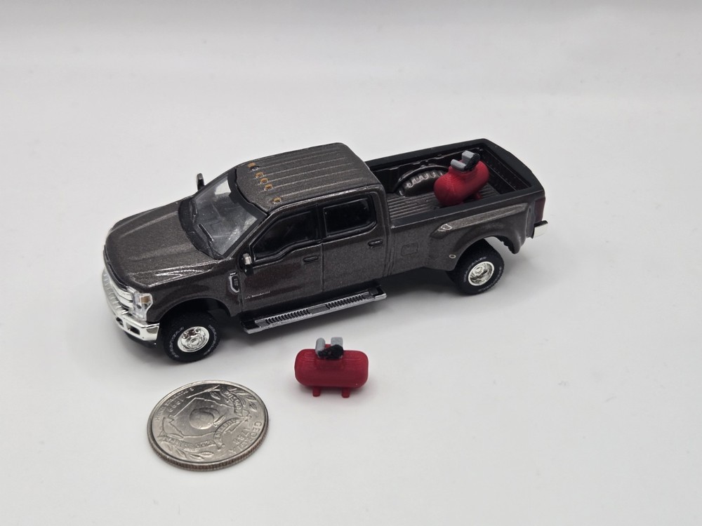1/64 Scale Small Shop Compressor *2 Pack* in Red