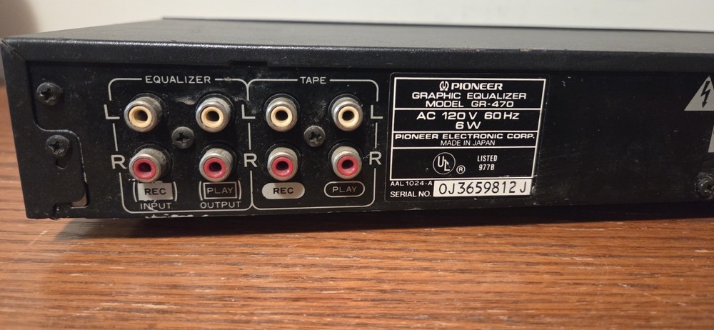 Pioneer Graphic Equalizer Model GR-470