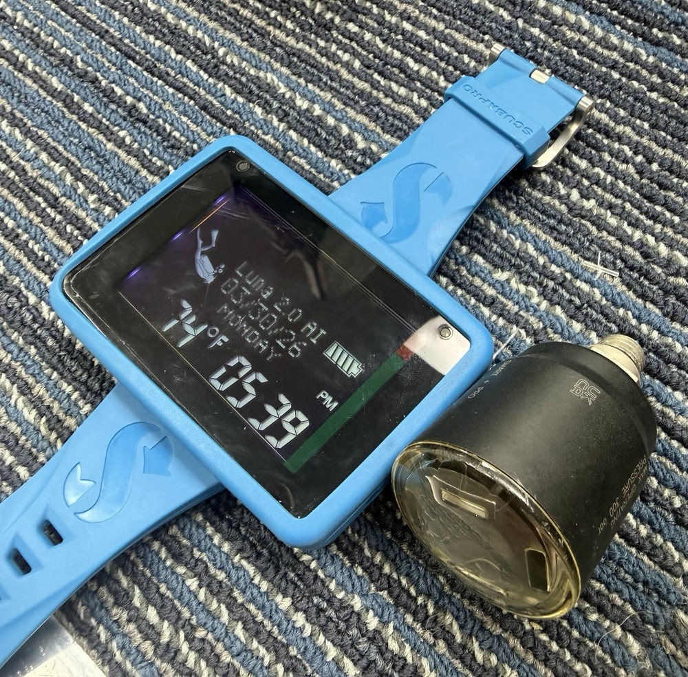 Scubapro Luna 2.0 Wrist Dive Computer With Transmitter - USED