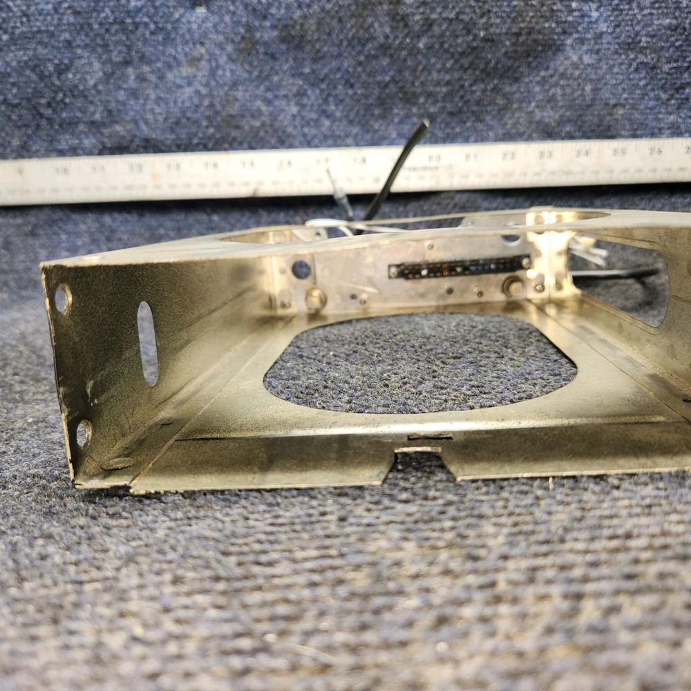 069-1024-00 | Bendix King KX 155 | NAV/COM & Glideslope – 14V, Rack & Connector