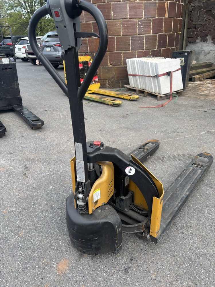 Big Joe Electric Pallet Jack