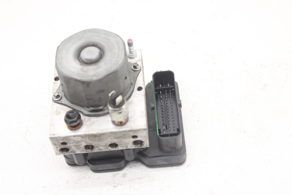 2019-2020 Harley Davidson Tri Glide Freewheeler ABS Control Module