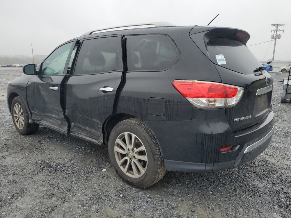 PATHFINDR 2016 Glove Box 4895676