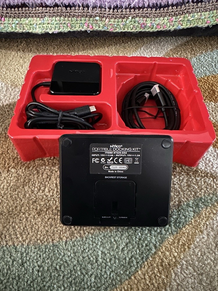 NYKO PORTABLE DOCKING KIT FOR SWITCH