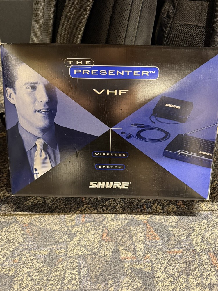 The Presenter Shure TPS-CF Lavalier System Band cL