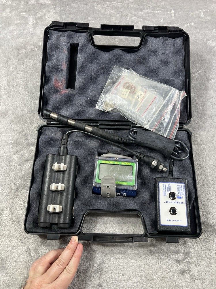 Nemesis II  Dive Computer With Accessories Not Tested