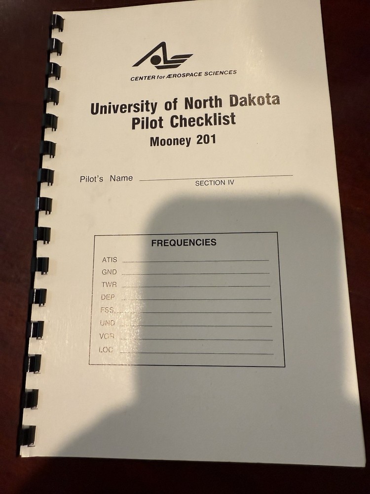 Mooney 201 UND Aviation Pilot Checklist