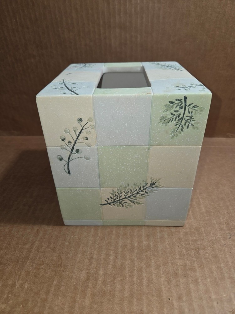 Tissue Box Cover Square Croscill "Rainer"