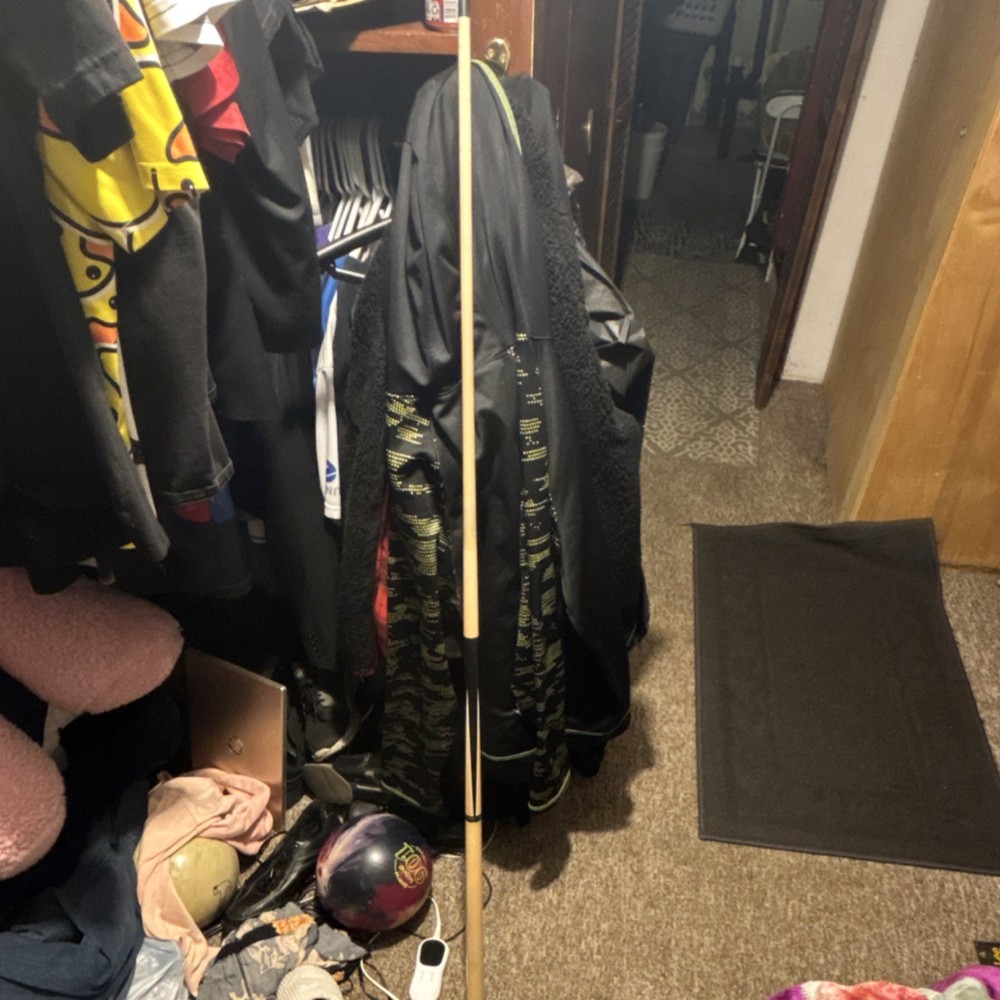 Elite Billiard Cue Stick