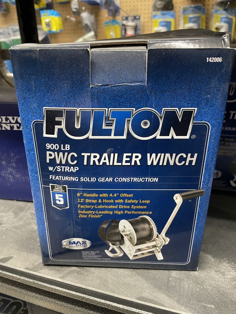 Fulton 900lb PWC/Boat Winch W/strap.