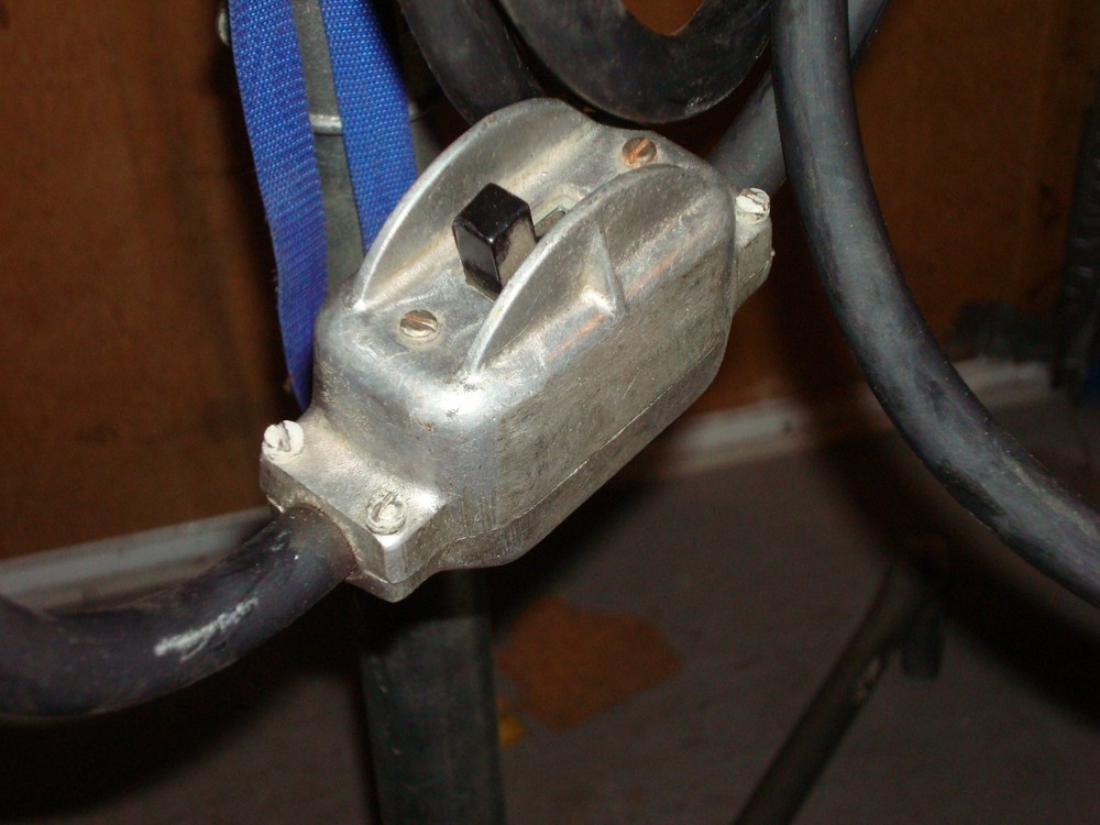 Mole Richardson Type 4091 Mighty Mole 2000W Light