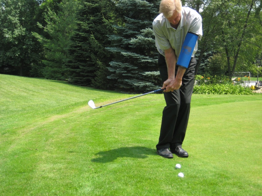 Golf Trainer-Stop Pitching Yips-Use The "Straight Arm"-standard size