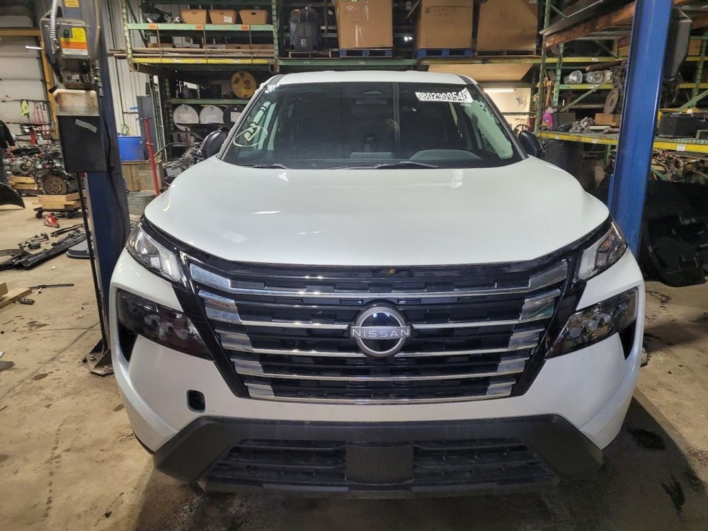 Air Shutter US Built Fits 24-25 ROGUE 2110253
