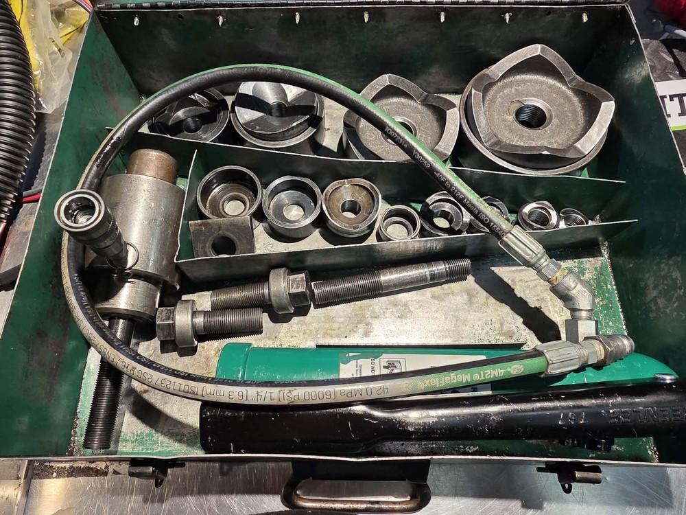 Greenlee 767 Knockout Punch Set Hydraulic Tool Kit