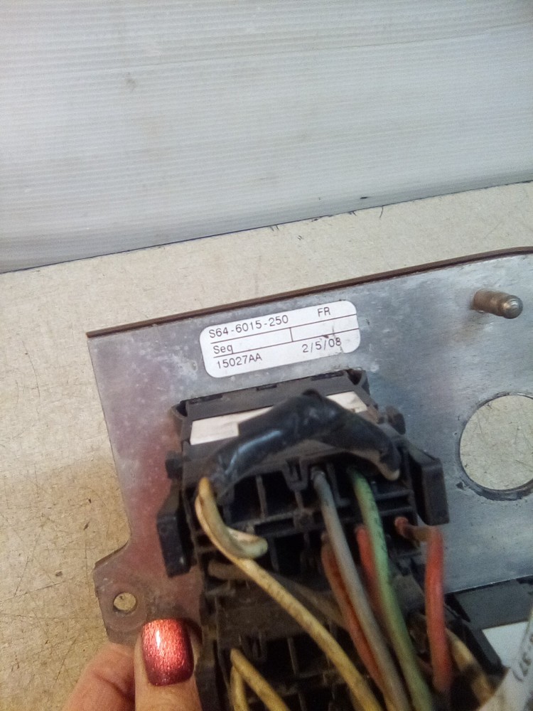 2006 Peterbilt 379 Switch Panel S64-6015-250