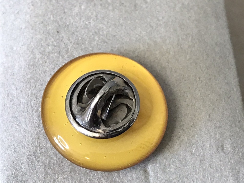 Vintage Labatts Beer Lapel hat tie Pin