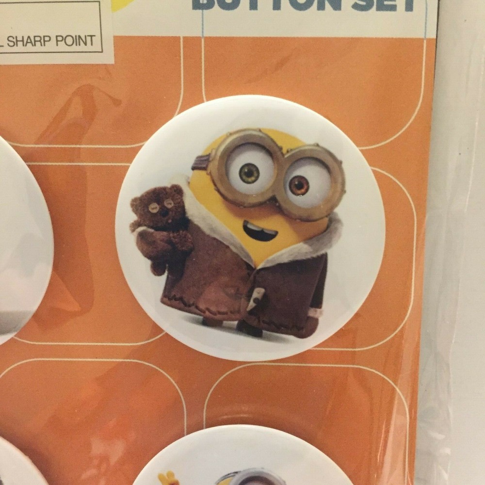 NEW Official Despicable ME Minions 4 Button Set