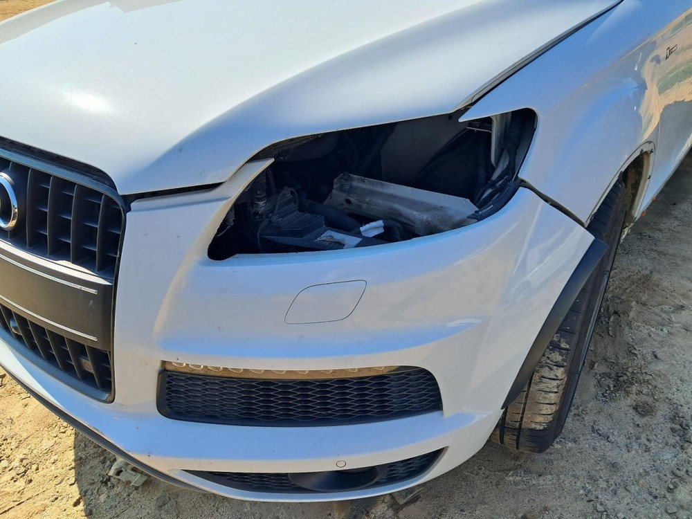 Fuse Box Engine Compartment Fits 07-15 AUDI Q7 4755381