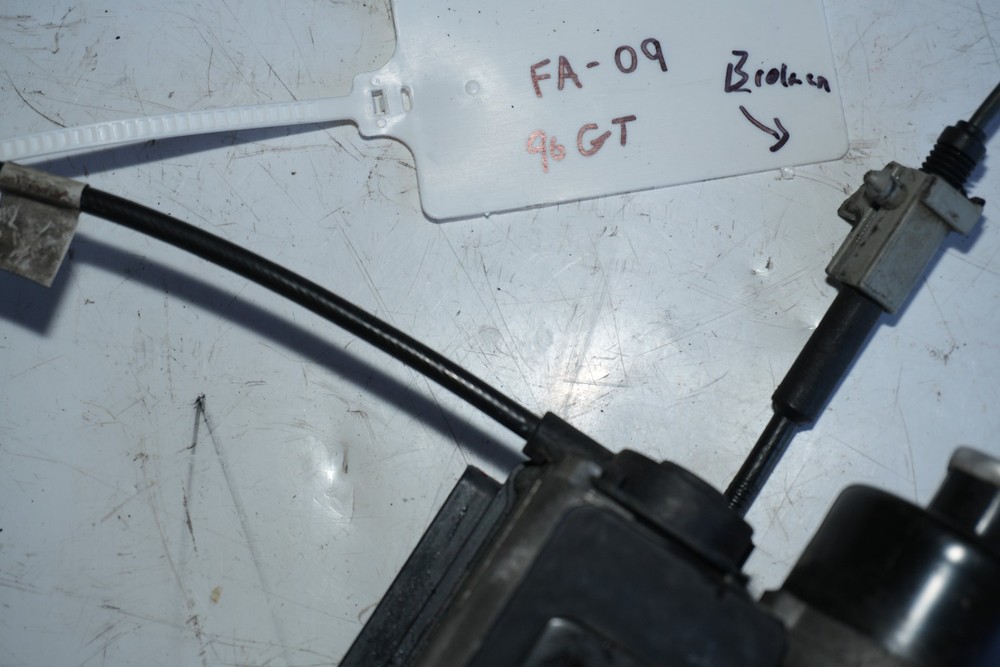 96-98 Mustang GT Cruise Control Module OEM FA
