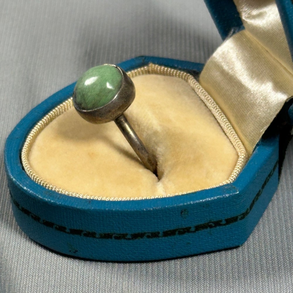 Vintage Native American Turquoise Ring
