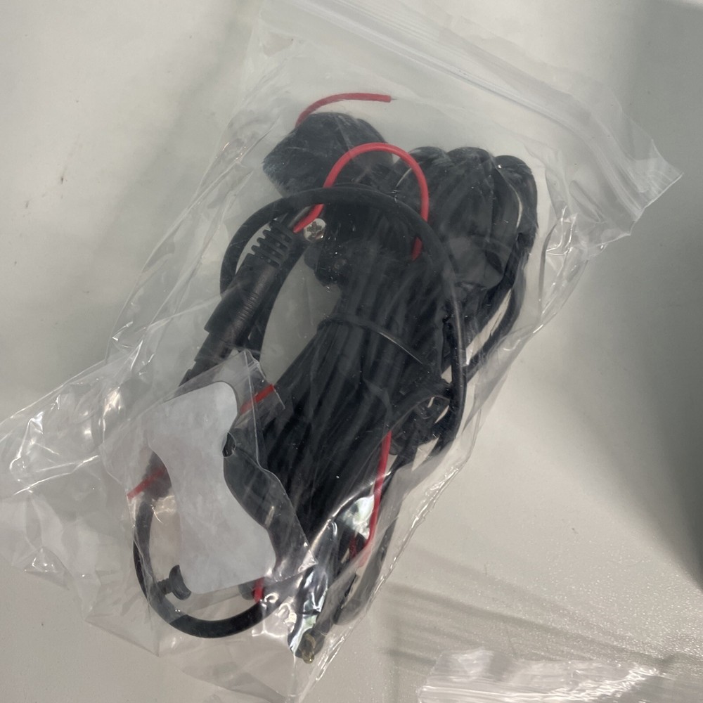 Topvelo Front/Interior Back Dash Cam Video Recorder Open Box item