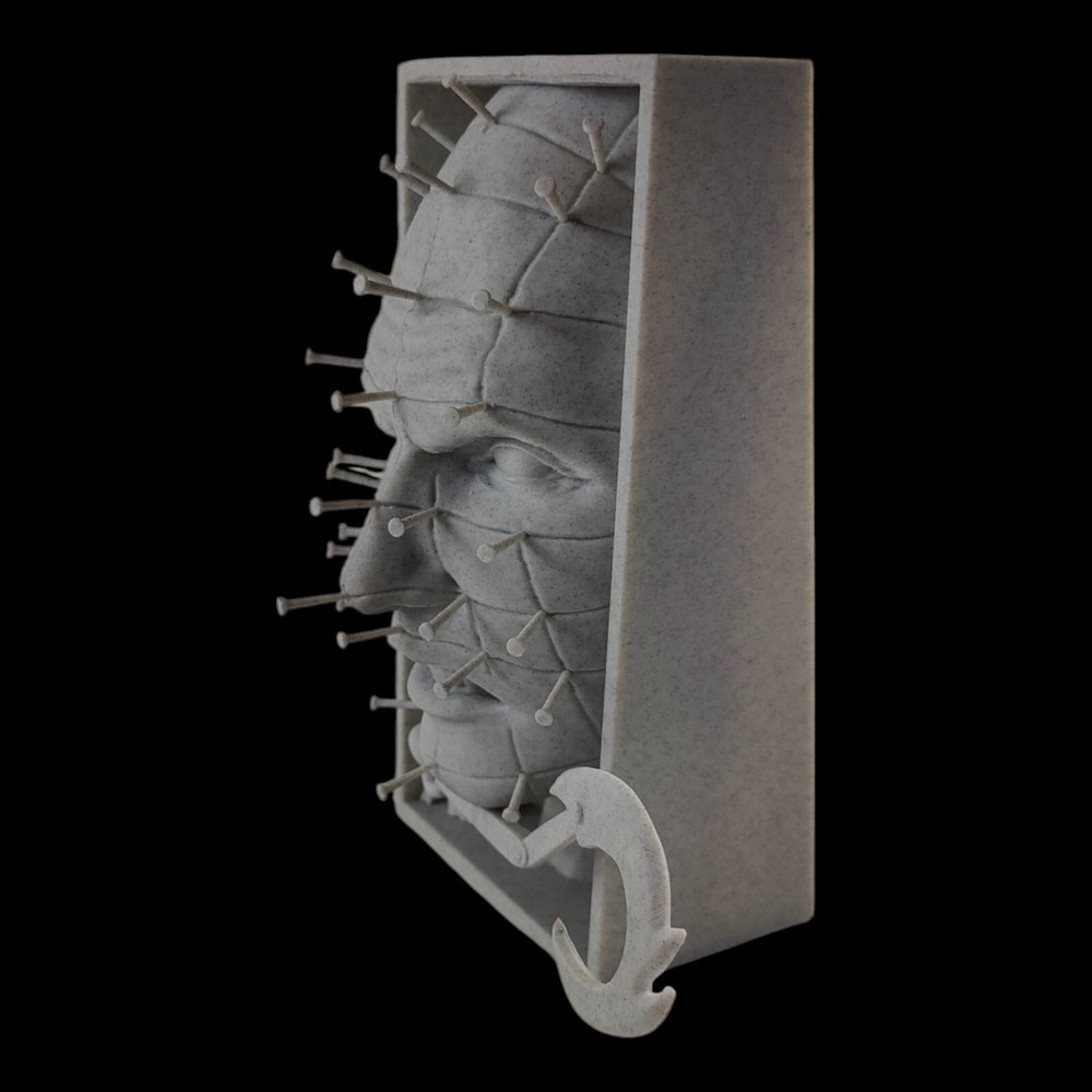 Hellraiser Pinhead-Inspired 3D-Printed Book Nook