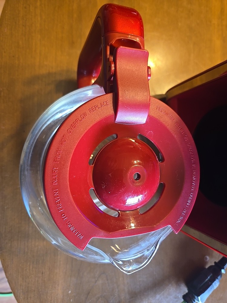 Rare BELLA Linea Collection 12-Cup Programmable Coffee Maker (Red)