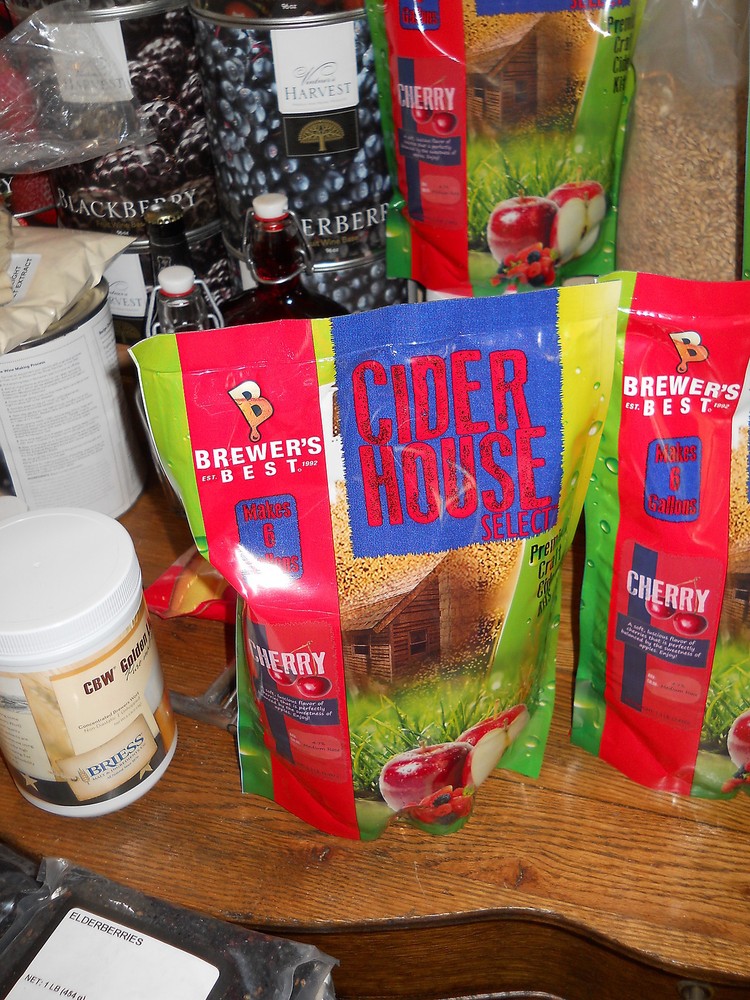 HARD CIDER KIT EXCELLENT CHERRY APPLE CIDER HOUSE SELECT BREWERS BEST MAKES 6GAL