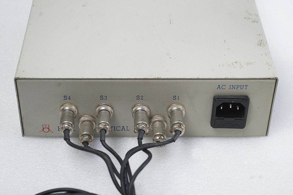 BAEK DOO OPTICAL ENG. LED LIGHT SOURCE BD-404 POWER ON TESTED FREE SHIP