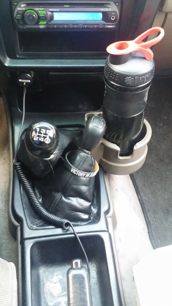 1996-2002 Toyota 4Runner Single Cup Holder (3rd gen)