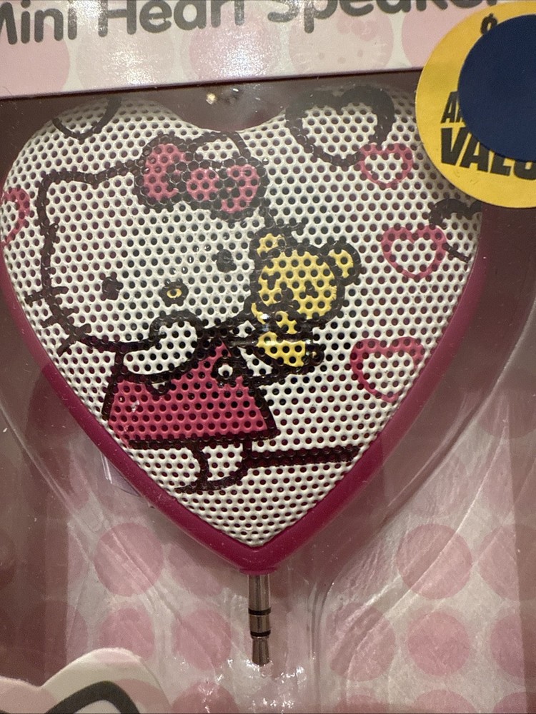 Hello Kitty Mini Heart Speaker