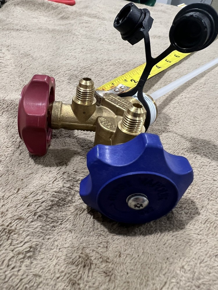Y-Valve for Refrigerant Recovery Cylinders