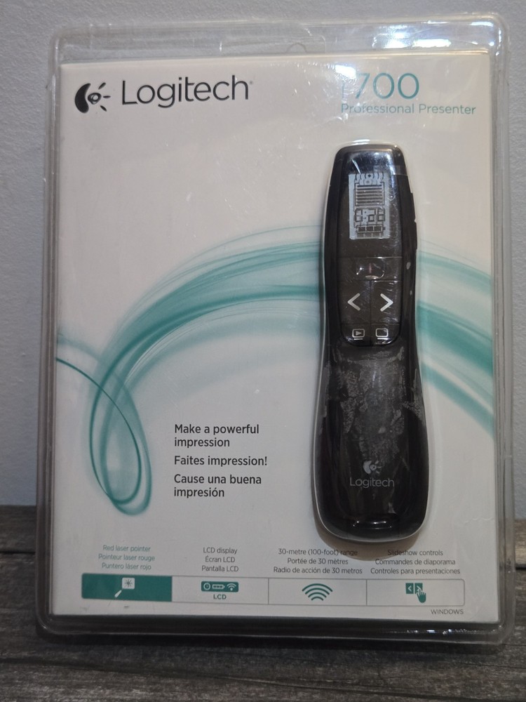 Logitech Professional Presenter Presentation Laser  R700  Pointing 910-003506