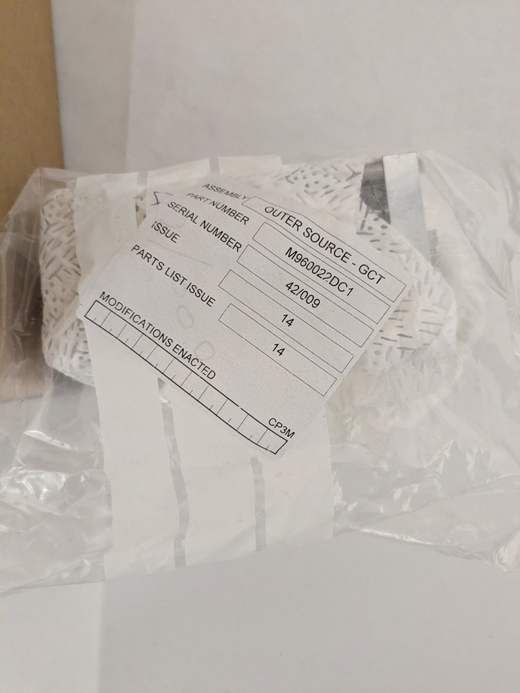 Waters M960022DC1-S Micromass Outer Source Assembly GC Mass Spectrometer