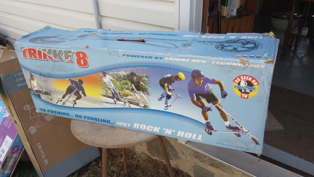 Trikke 8 empty  box large RARE
