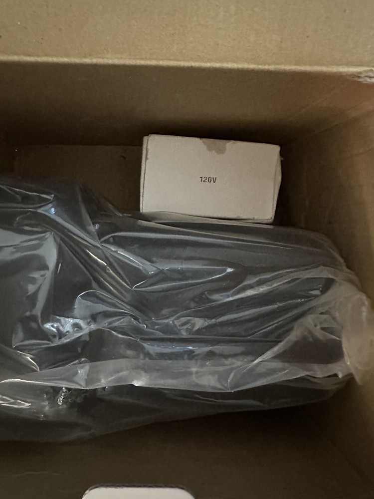 Radio Shack Portable Bubble Machine NIB