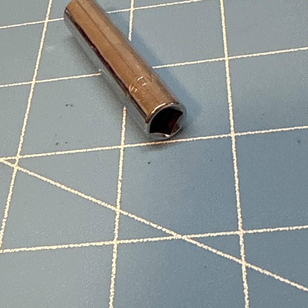 Nice Mac Tools USA 9/32" 6 Point 1/4" Deep Polished Chrome Socket MD96R