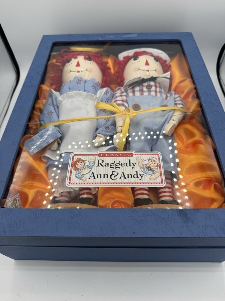 Raggedy Ann And Andy Nutcrackers