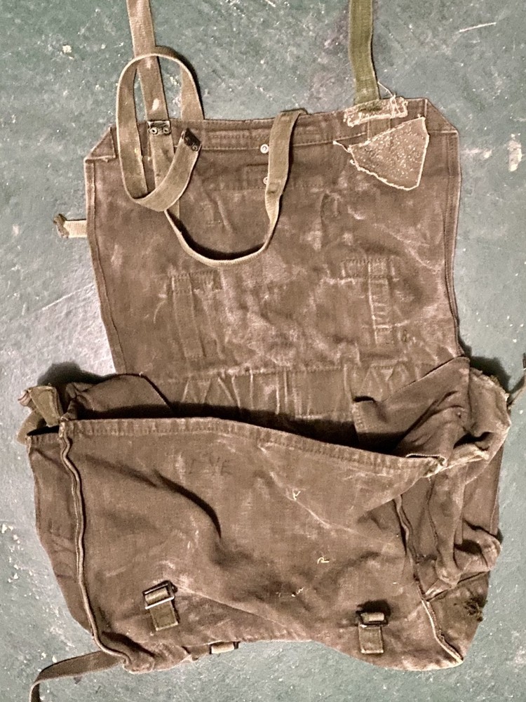 British Army 58 Pattern Large Pack Olive Drab Webbing, No Shoulder Straps (D)