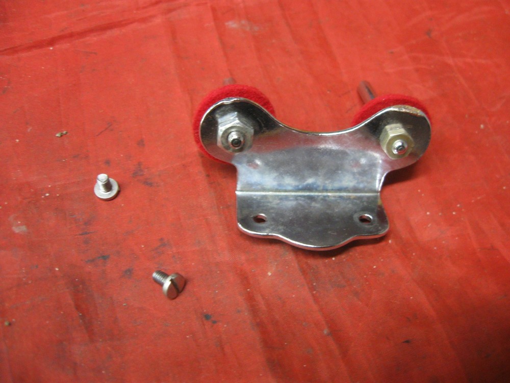 Dressmaker 290F Sewing Machine THREAD SPOOL PIN RACK VINTAGE